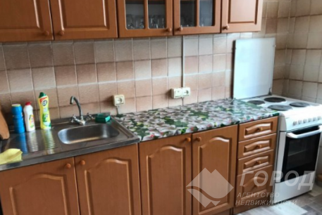 Продам 2-х кімнатну квартиру, Центральный рынок, Код: 650988/7