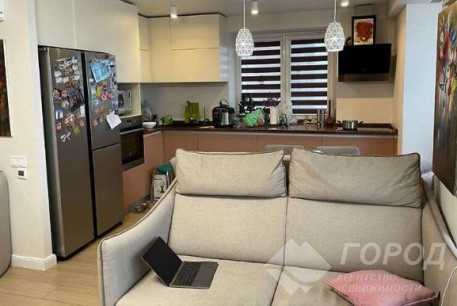 Продам 3-х кімнатну квартиру, Гагарина проспект, Проспект Гагарина метро, Код: 651295/5