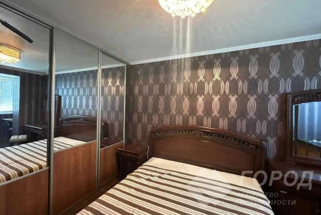 Продам 3-х кімнатну квартиру, Алексеевка, Код: 651744/3