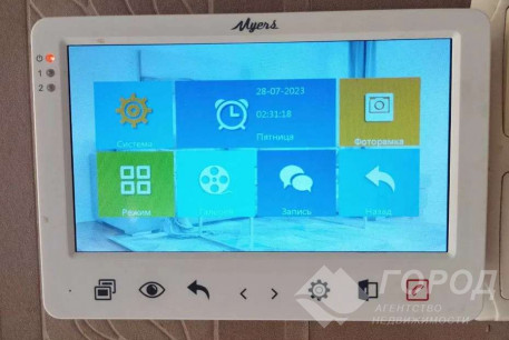 Продам 3-х кімнатну квартиру, Алексеевка, Код: 651744/3