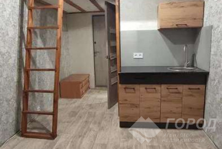 Продам 1-кімнатну квартиру, Центральный рынок, Южный вокзал метро, Код: 651779/4