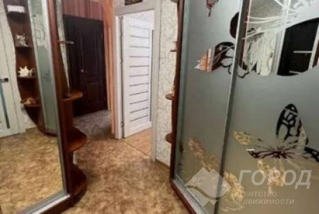 Продам 2-х кімнатну квартиру, Аэропорт, Код: 652411/2