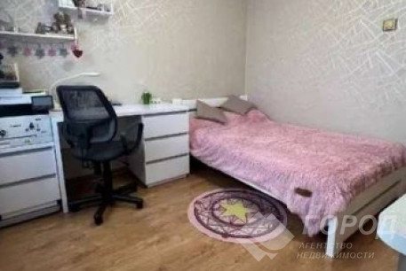 Продам 2-х кімнатну квартиру, Аэропорт, Код: 652411/2