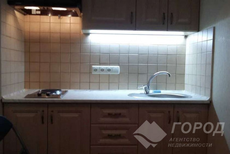 Сдам гостинку, Гагарина проспект, Метростроителей метро, Код: 652662/6