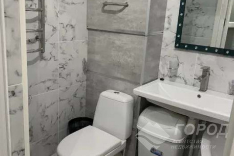 Продам 4-х кімнатну квартиру, Алексеевка, Код: 653526/8