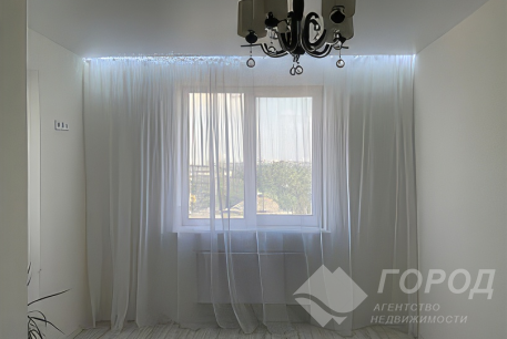 Продам 1-кімнатну квартиру в новобудові, Журавлевка, Код: 653549/2