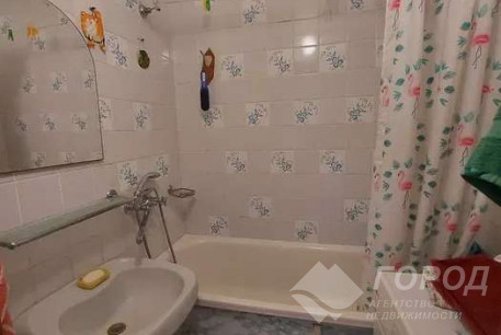 Сдам 2-х кімнатну квартиру, Рогань, Код: 653904/2