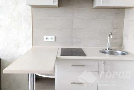 Сдам гостинку, Гагарина проспект, Защитников Украины метро (Площадь Восстания), Код: 653904/3