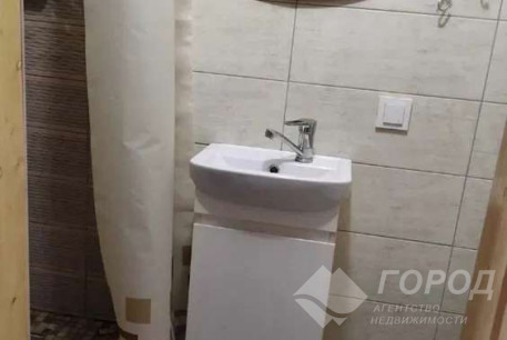 Сдам гостинку, Гагарина проспект, Защитников Украины метро (Площадь Восстания), Код: 653904/3