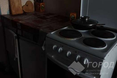 Продам гостинку, Гагарина проспект, Спортивная метро, Код: 654083/3