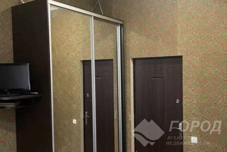 Продам гостинку, Гагарина проспект, Спортивная метро, Код: 654451/4