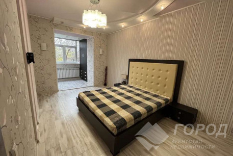 Сдам гостинку, Гагарина проспект, Проспект Гагарина метро, Код: 655014/4