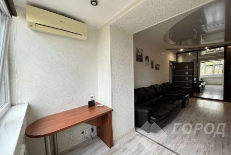 Сдам гостинку, Гагарина проспект, Проспект Гагарина метро, Код: 655014/4