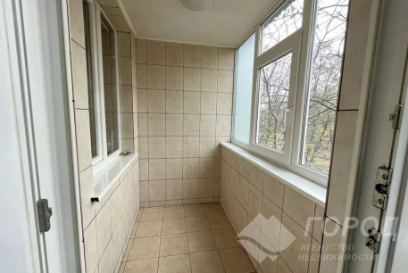 Сдам гостинку, Гагарина проспект, Проспект Гагарина метро, Код: 655014/4