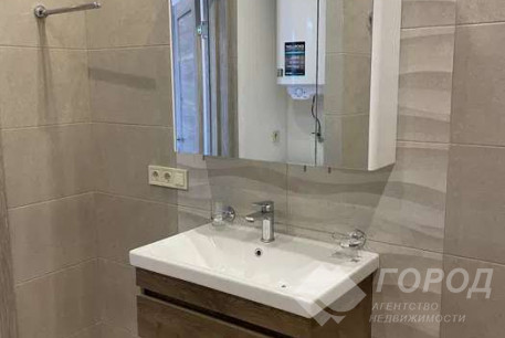 Сдам 2-х кімнатну квартиру, Центральный рынок, Код: 655114/4