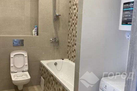 Сдам 2-х кімнатну квартиру, Центральный рынок, Код: 655114/4