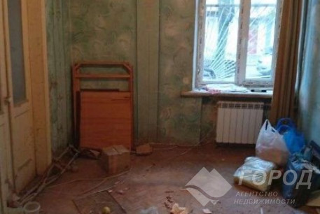 Продам 3-х кімнатну квартиру, Центр, Код: 655478/4