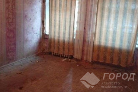 Продам 3-х кімнатну квартиру, Центр, Код: 655478/4