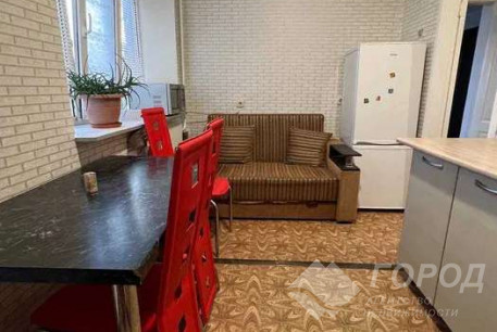 Сдам 1-кімнатну квартиру, ХТЗ, Код: 656048/2