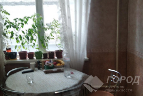 Продам 3-х кімнатну квартиру, Рогань, Горизонт, Код: 656610/4