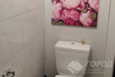 Продам 3-х кімнатну квартиру, Рогань, Горизонт, Код: 656610/4