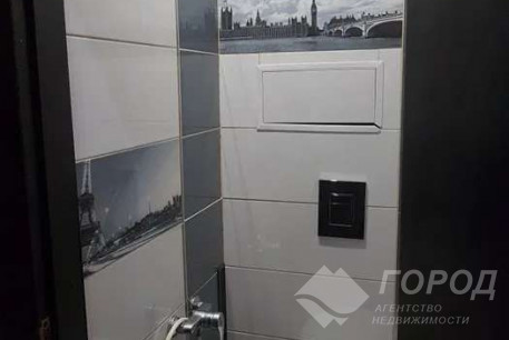 Сдам 4-х кімнатну квартиру, Центр, Университет метро, Код: 656855/4