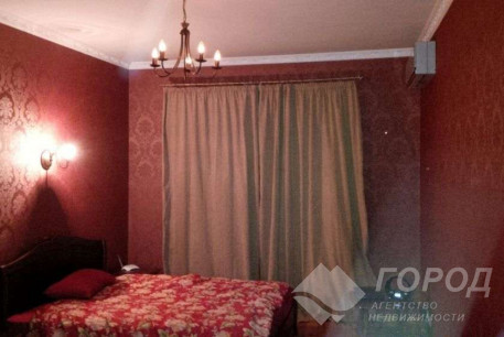 Продам 2-х кімнатну квартиру, Гагарина проспект, Проспект Гагарина метро, Код: 657068/5