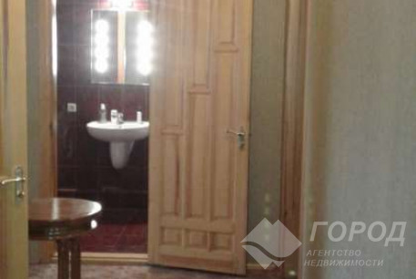 Продам 2-х кімнатну квартиру, Гагарина проспект, Проспект Гагарина метро, Код: 657068/5