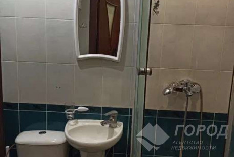 Продам 1-кімнатну квартиру, Основа, Код: 657238/2