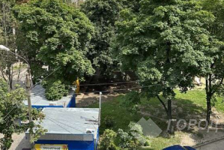 Продам 1-кімнатну квартиру, Рогань, Код: 657438/3