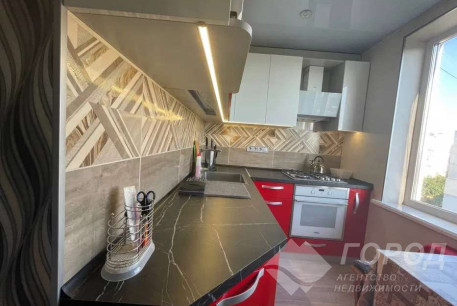 Продам 2-х кімнатну квартиру, Гагарина проспект, Защитников Украины метро (Площадь Восстания), Код: 658184/6