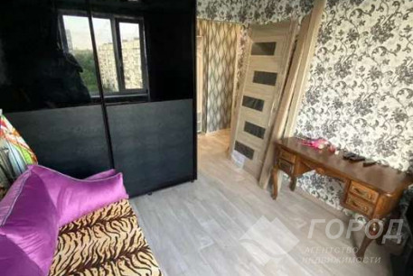 Продам 2-х кімнатну квартиру, Гагарина проспект, Защитников Украины метро (Площадь Восстания), Код: 658184/6