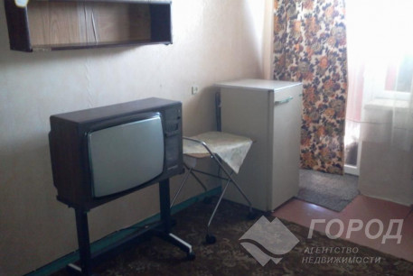 Сдам гостинку, Центр, Ярослава Мудрого пл., Код: 658193/2