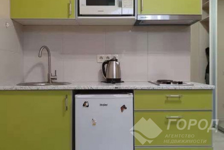 Сдам гостинку, Центр, Площадь Конституции метро (Советская), Код: 658264/3