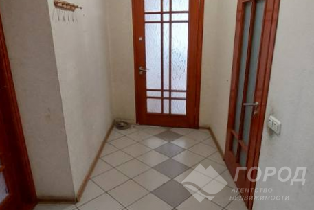 Продам 1-кімнатну квартиру, Центр, Код: 658329/2