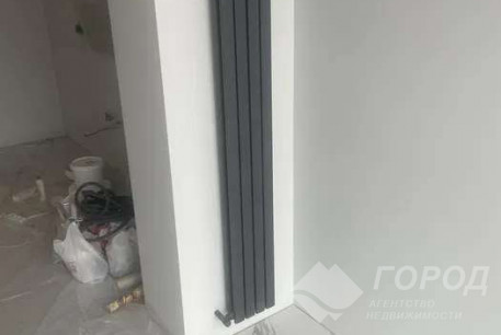 Продам 1-кімнатну квартиру в новобудові, Центр, Код: 659420/2