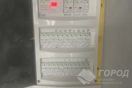 Продам 1-кімнатну квартиру в новобудові, Центр, Код: 659420/2