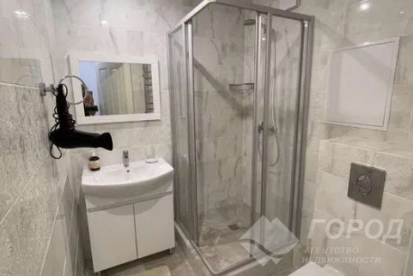 Сдам гостинку, Центр, Парк Горького, Код: 659513/4