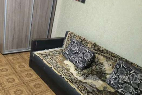 Сдам гостинку, Новые дома, Армейская метро (Советской Армии), Код: 661106/3