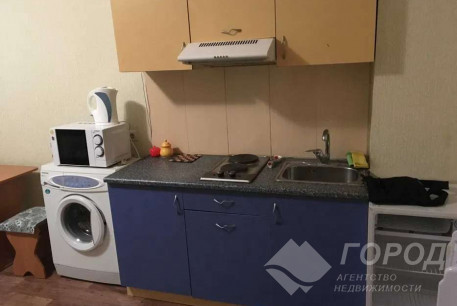 Продам гостинку, Гагарина проспект, Спортивная метро, Код: 661118/3