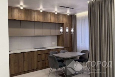 Продам 3-х кімнатну квартиру, Новые дома, Маршала Жукова метро (Дворец спорта), Код: 661225/4