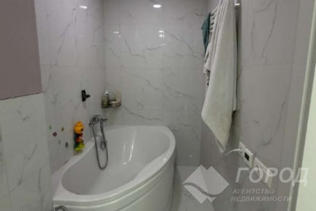 Продам 3-х кімнатну квартиру, Новые дома, Маршала Жукова метро (Дворец спорта), Код: 661225/4