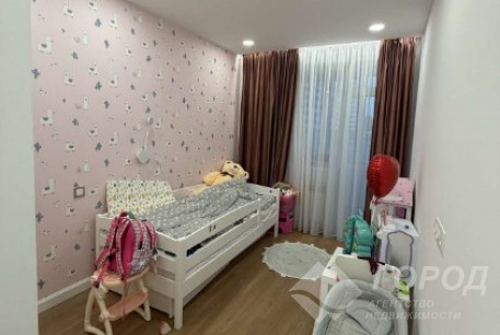 Продам 3-х кімнатну квартиру, Новые дома, Маршала Жукова метро (Дворец спорта), Код: 661225/4