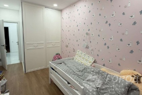 Продам 3-х кімнатну квартиру, Новые дома, Маршала Жукова метро (Дворец спорта), Код: 661225/4