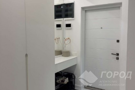 Продам 3-х кімнатну квартиру, Новые дома, Маршала Жукова метро (Дворец спорта), Код: 661225/4