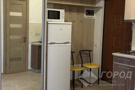 Продам гостинку, Центральный рынок, Код: 661636/2