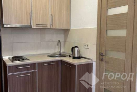 Продам гостинку, Центральный рынок, Код: 661636/2