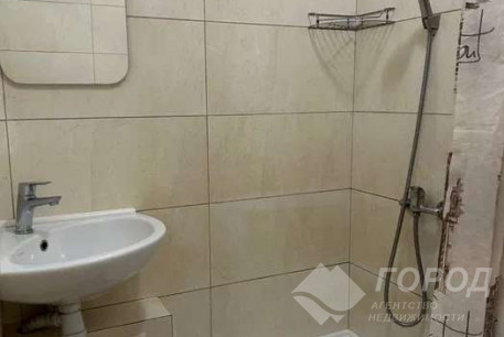Продам гостинку, Центральный рынок, Код: 661636/2