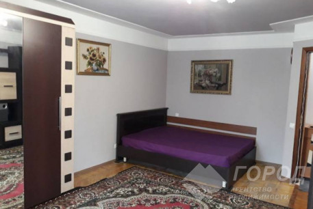 Продам 1-кімнатну квартиру, Новые дома, Маршала Жукова метро (Дворец спорта), Код: 661990/2