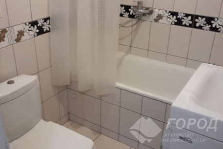 Продам 1-кімнатну квартиру, Новые дома, Маршала Жукова метро (Дворец спорта), Код: 661990/2